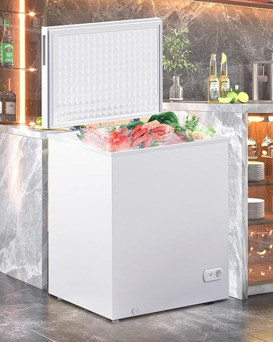 7.0 Cubic Feet Chest Freezer, White Deep Freezer with Removable Baskets